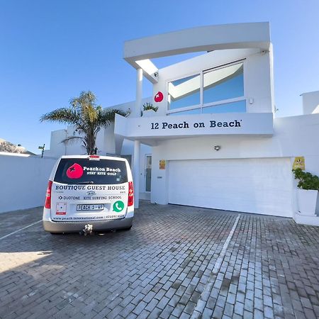 Peach On Beach Boutique Guesthouse Bloubergstrand Exterior photo