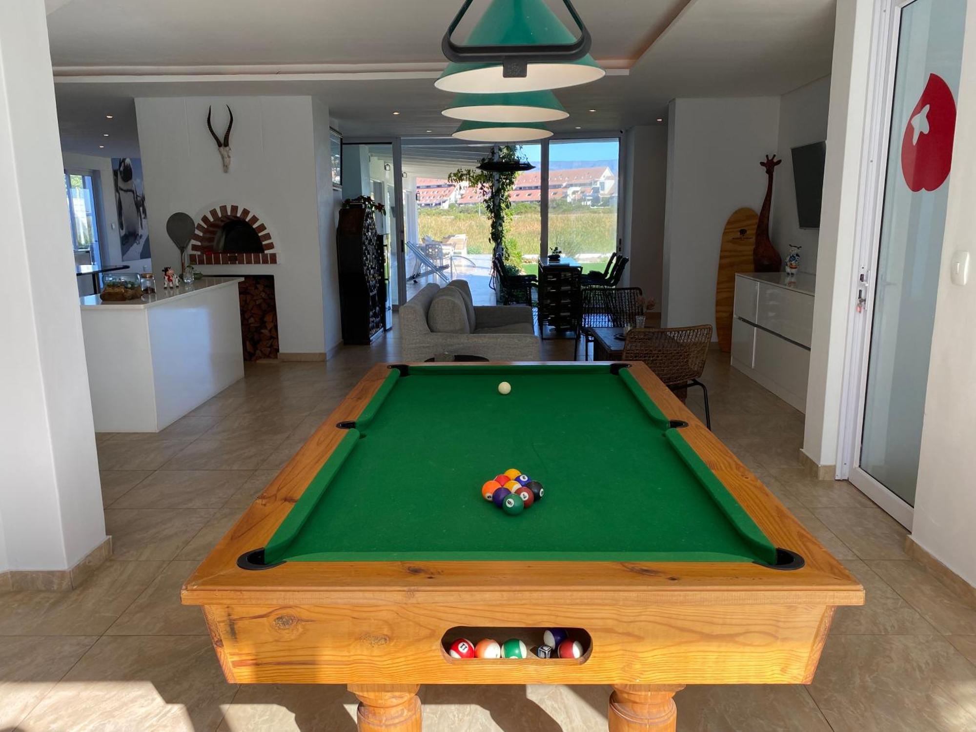 Peach On Beach Boutique Guesthouse Bloubergstrand Exterior photo