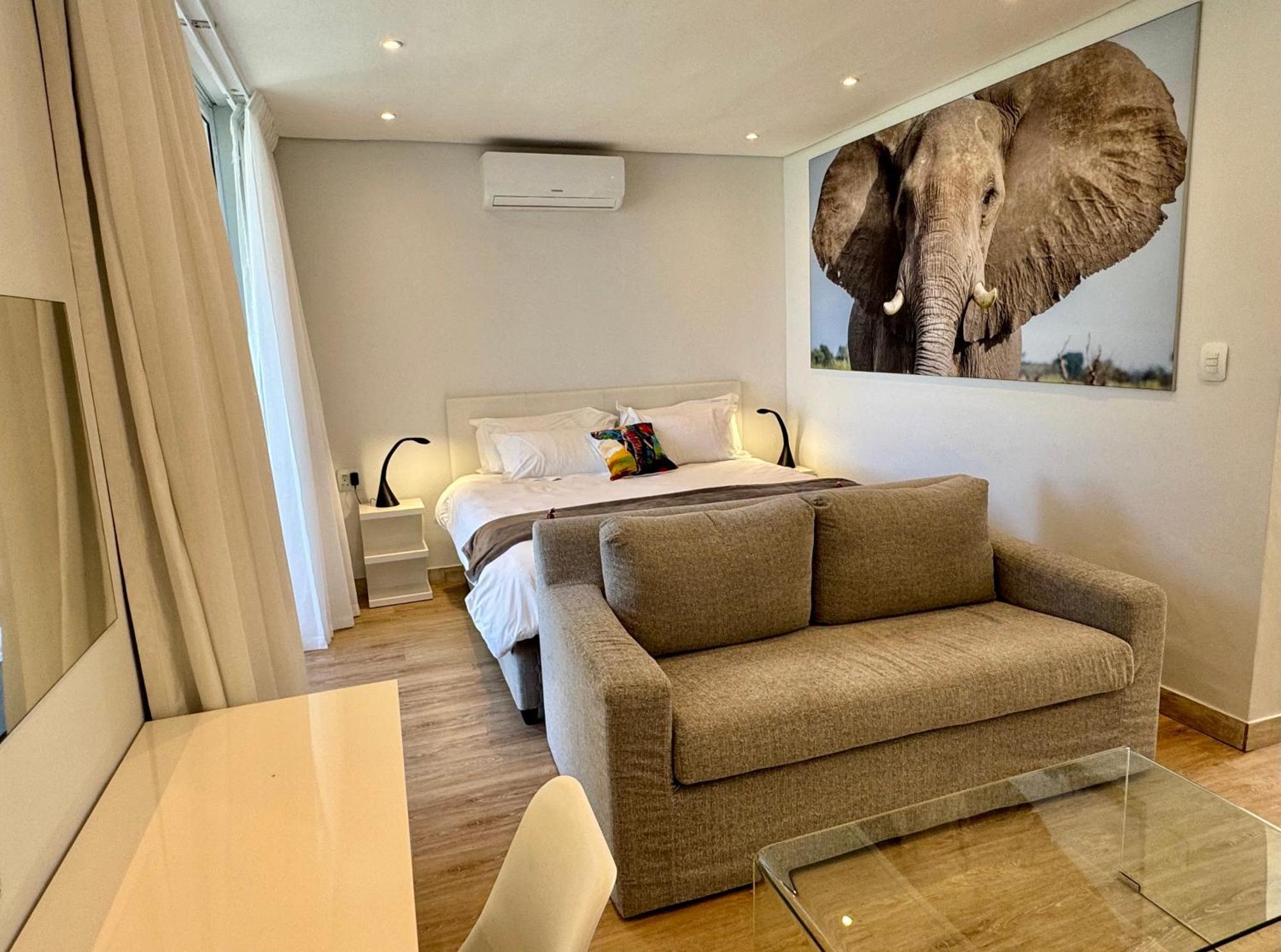 Peach On Beach Boutique Guesthouse Bloubergstrand Exterior photo